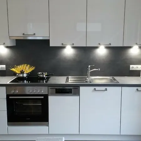 Apartamento Gartenwohnung - Tanja Tipotsch