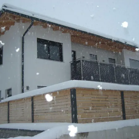 Gartenwohnung - Tanja Tipotsch